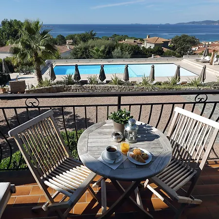 호텔 Kalliste & Molini