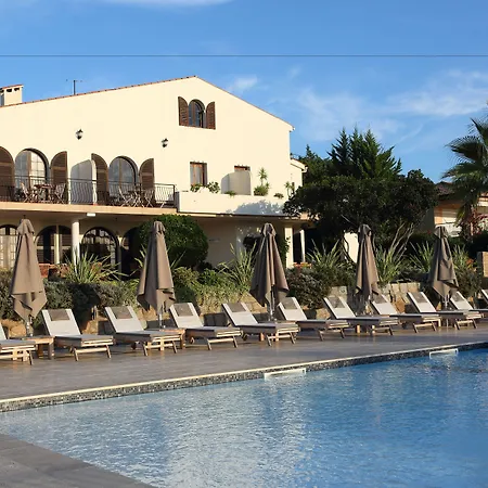 Kalliste & 호텔 3*