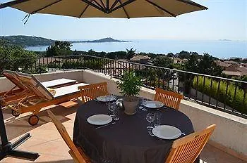 Kalliste & Hotel 3*