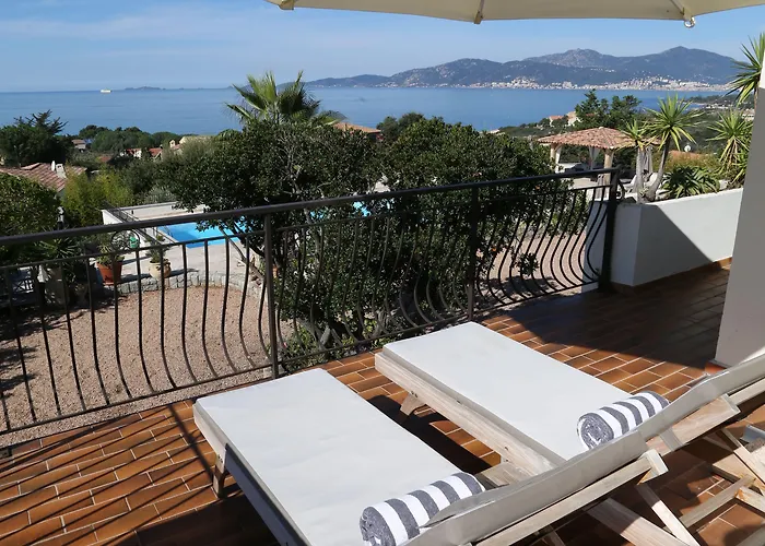 Kalliste & Hotel Molini