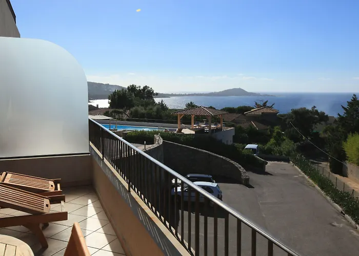 Hotel Kalliste & Molini