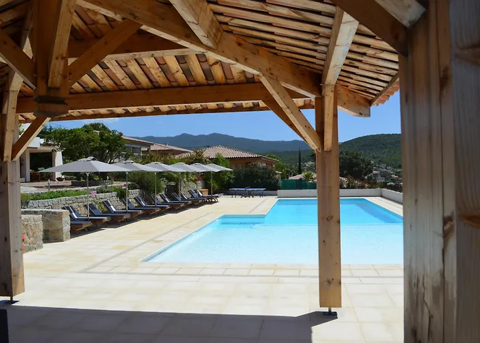 Kalliste & Hotel Molini