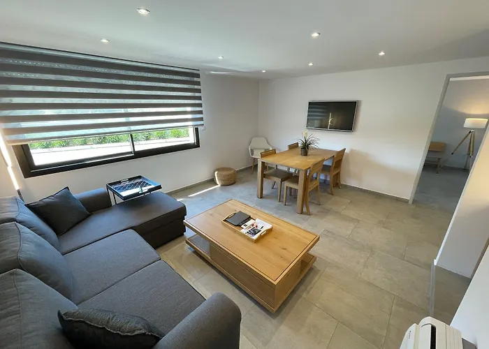 Hotel Kalliste & Molini